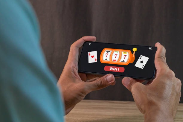 Hood vs Wolf betting interface on jnt77 slot mobile app